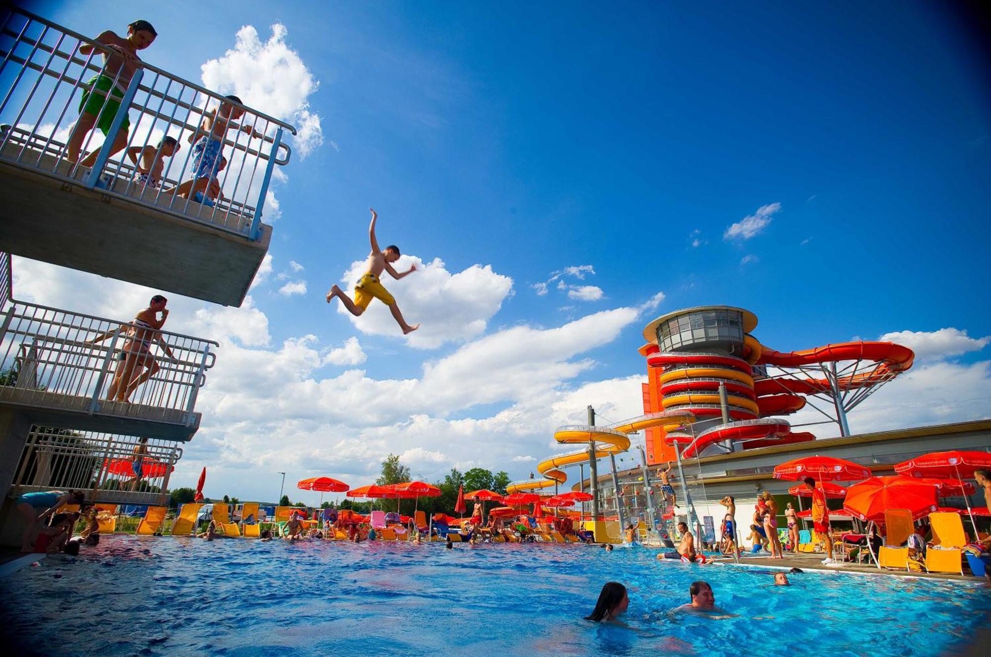 Pension Sonnengarten & Therme Included - Auch Am An- & Abreisetag! Locsmánd Kültér fotó